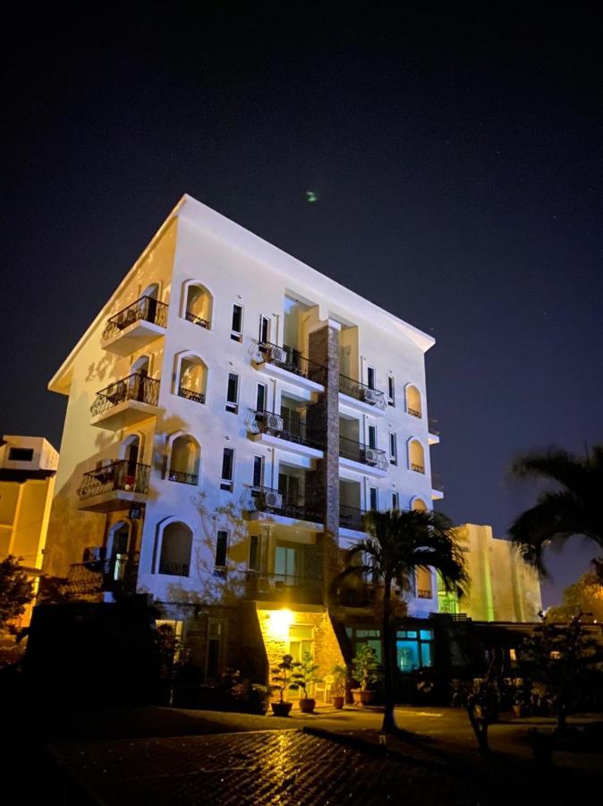 Mamalulu Hostel Kenting Eksteriør bilde